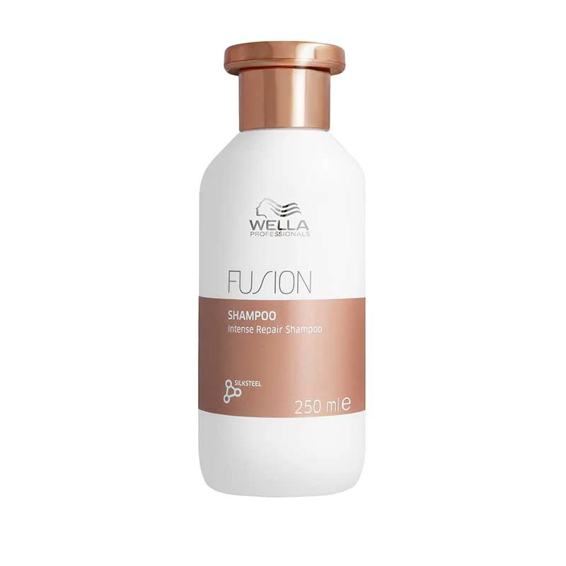 Wella Fusion Intense Repair Shampoo (250 ml)